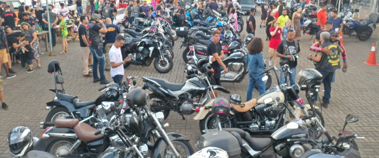 Evento motociclístico abre programação de aniversário de Araguaína.