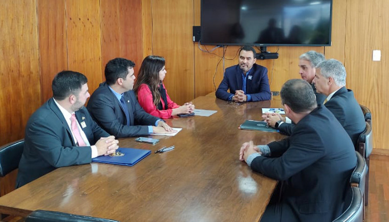 Reunião com o ministro Padilha.