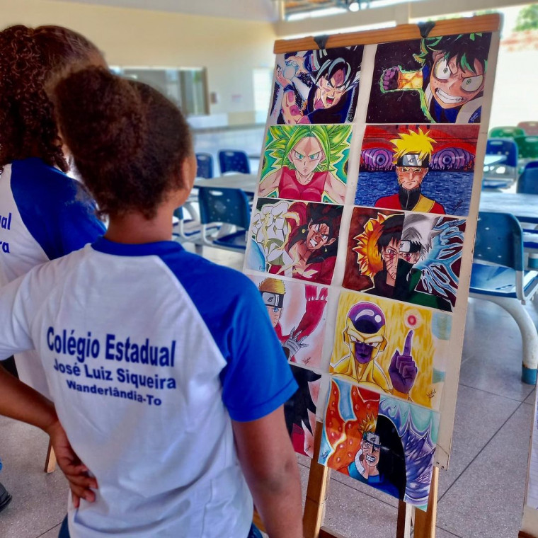 AF Notícias | Cidades | Escola promove desfile de cosplay e exposição com  mais de 200 desenhos de estudantes