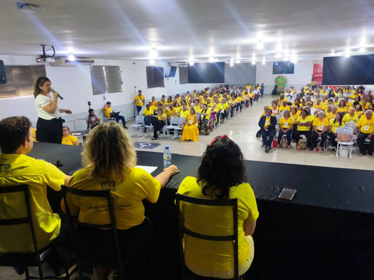 Evento reúne acadêmicos de todos os polos da Universidade da Maturidade