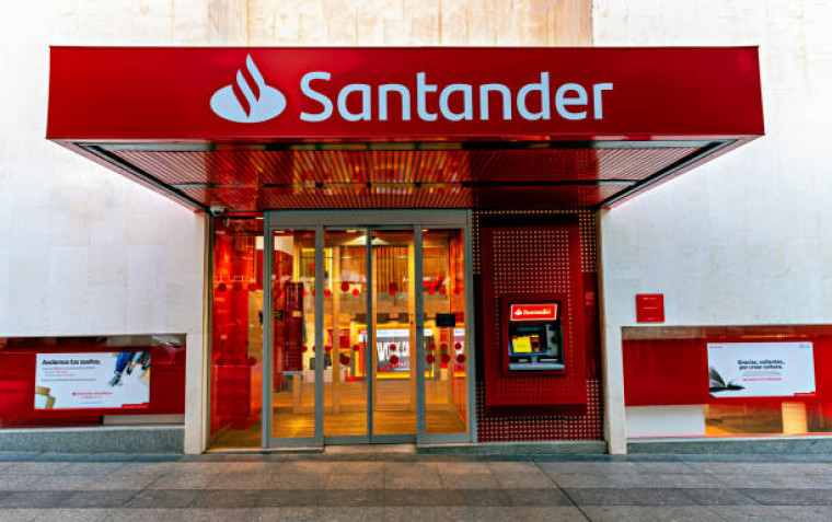 Santander anuncia a criação de uma conta global - Passageiro de