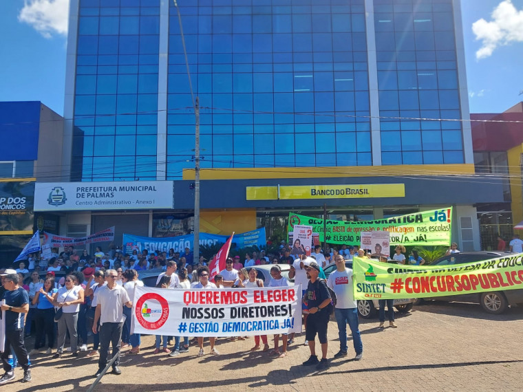 Estudantes do ensino médio defenderam a revogação do novo ensino