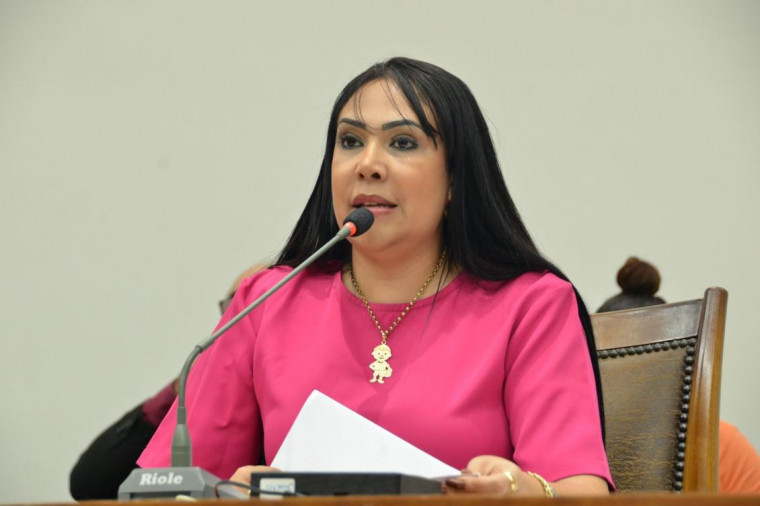Deputada Janad Valcari é pré-candidata a prefeita de Palmas