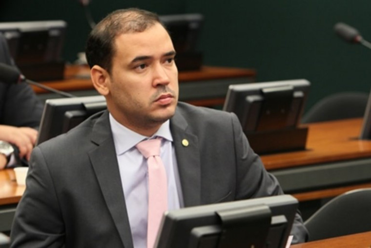 Proposta foi apresentada pelo deputado Vicentinho Júnior (PL)