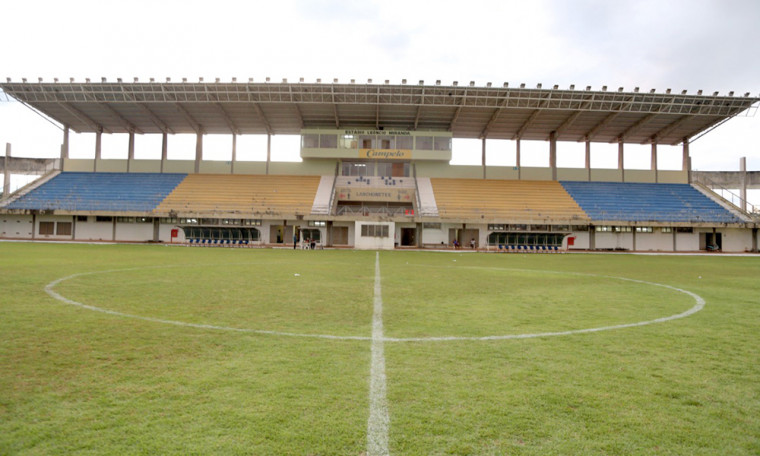 Obras vão garantir que estádios tenham condições de receber jogos no Campeonato Tocantinense