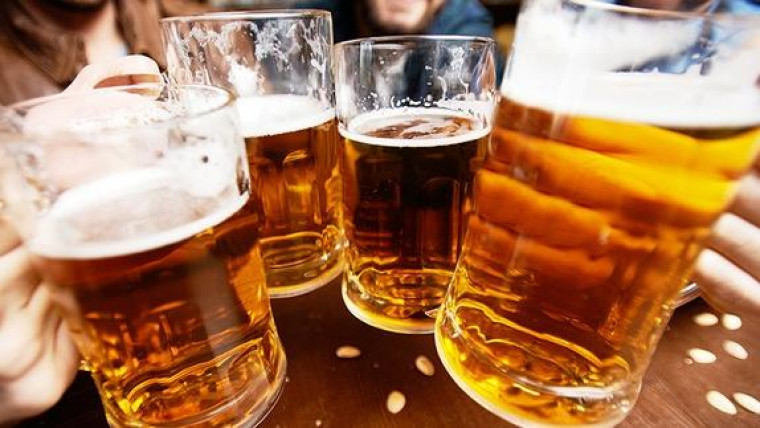 Consumo de bebida alcoólica aumento nos jovens da capital na última década.