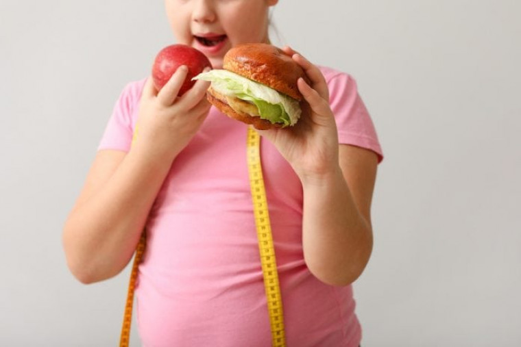 Obesidade é fator de risco para enfermidades como doenças cardiovasculares, diabetes, hipertensão.