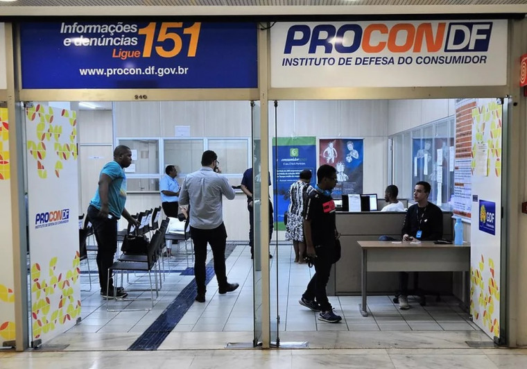 Procon de Brasília oferece 174 vagas em cargos de nível médio e superior.