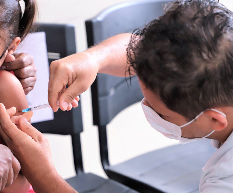 Vacinação para crianças com comorbidades em Araguaína.