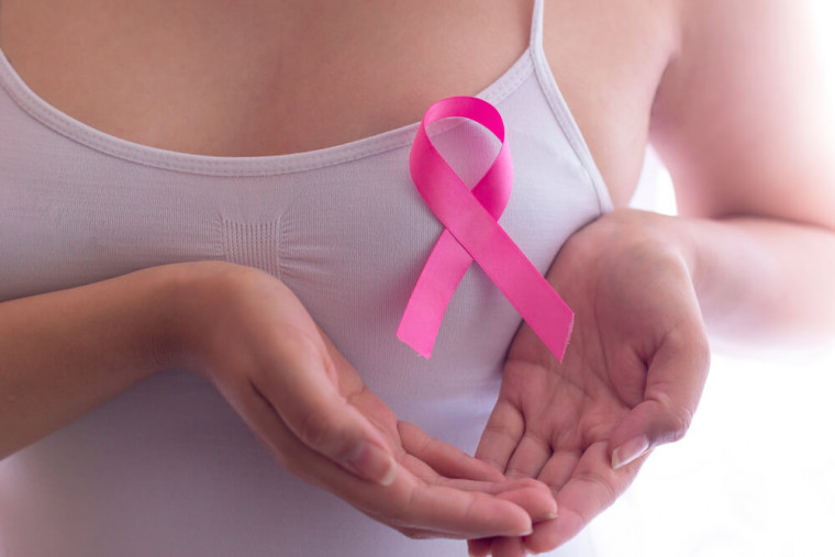 Mês de outubro é dedicado à prevenção do câncer de mama