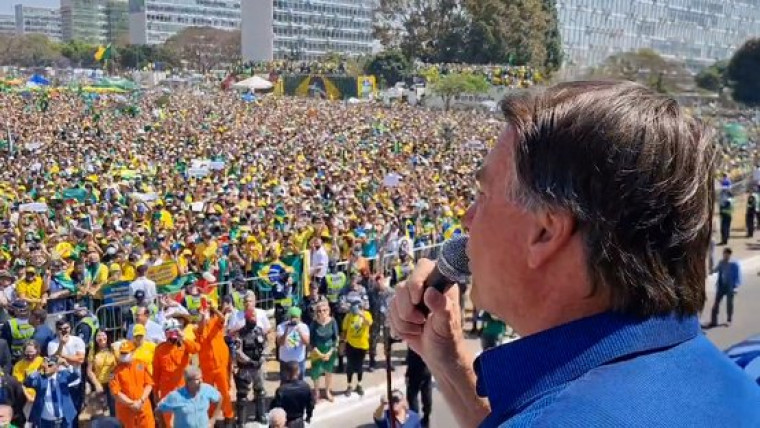 Bolsonaro durante atos em São Paulo