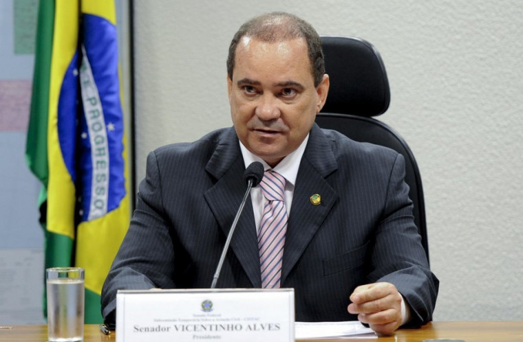 Senador Vicentinho Alves (PR)