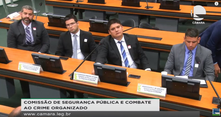Diversos delegados envolvidos nas investigações de combate a corrupção estivem na audiência