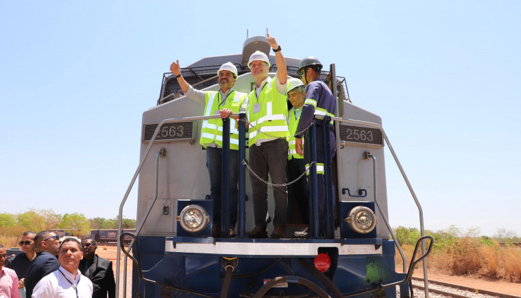 Governador Wanderlei Barbosa e o ministro dos Transportes, Renan Filho, inauguram o terminal