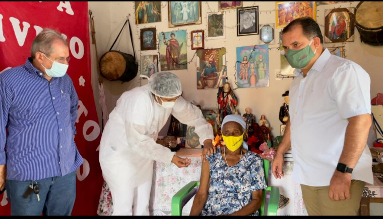 Dona Juscelina é a matriarca do quilombo em Muricilândia