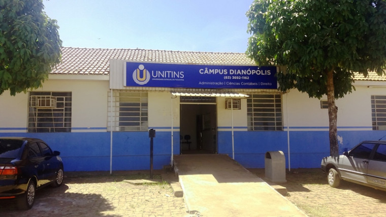 Campus da Unitins em Dianópolis