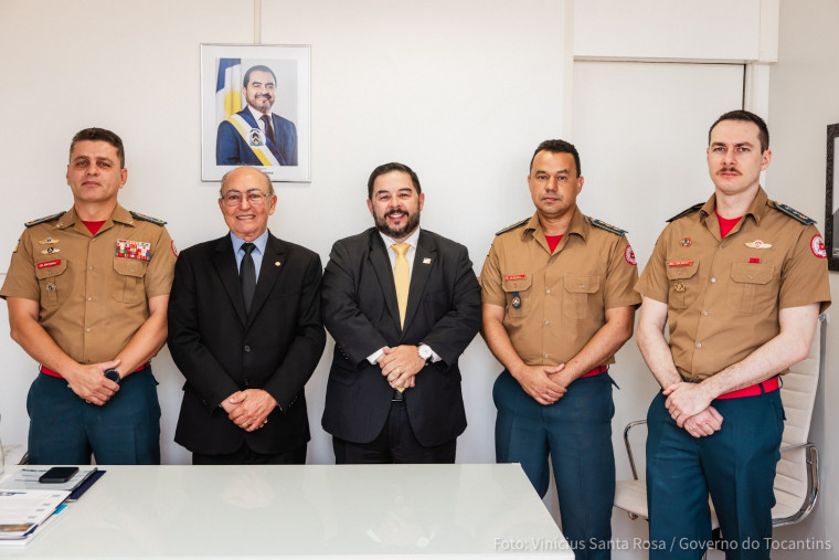 Reunião no gabinete do deputado federal Lázaro Botelho (PP-TO)