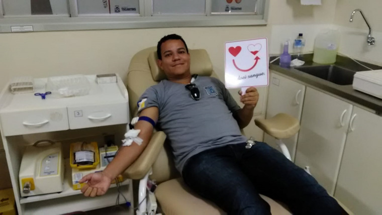 Aprovados em concurso público fazem doação de sangue