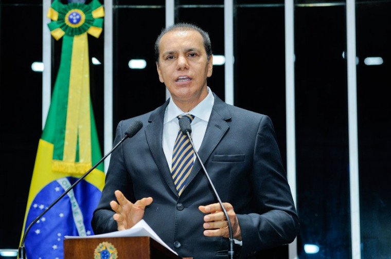´Senador Ataídes Oliveira fez um desabafo no Senado Federal
