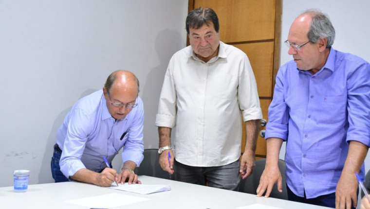 Contrato com a Caixa foi assinado nesta segunda-feira (27), em Araguaína