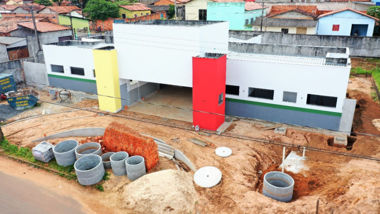 As construções são no Novo Horizonte e nos setores Vila Azul, Raizal e Araguaína Sul