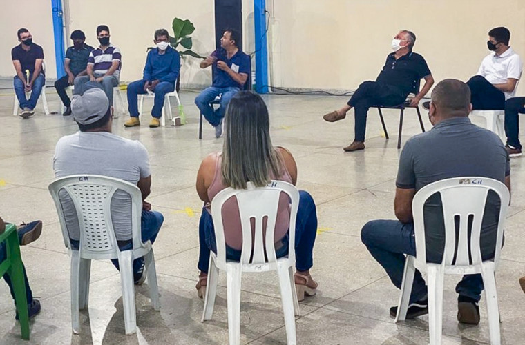 Candidato a prefeito Elenil se reuniu com integrantes da classe artística, cultural e do meio esportivo de Araguaína