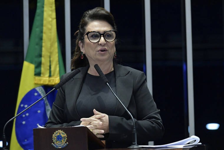 Kátia Abreu fez o primeiro pronunciamento após a disputa eleitoral