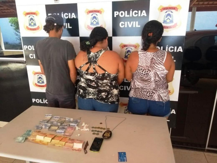 Três traficantes foram presos no local em Alvorada (TO)