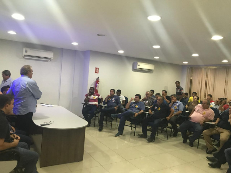 Reunião do governador em Araguaína para definir o coordenador do comitê
