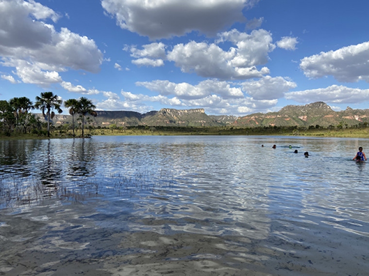 Lagoa da Serra, um dos atrativos turísticos na região sudeste do estado.