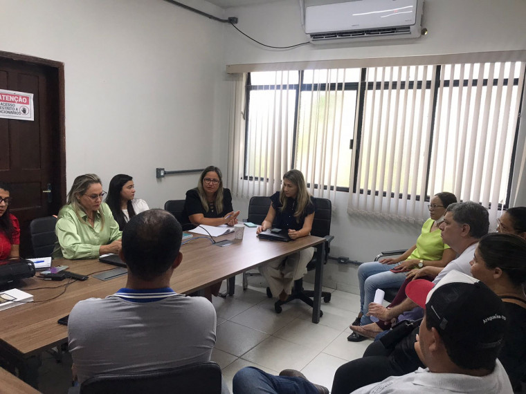 Reunião com Sisepar e representantes da Saúde do município de Araguaína.