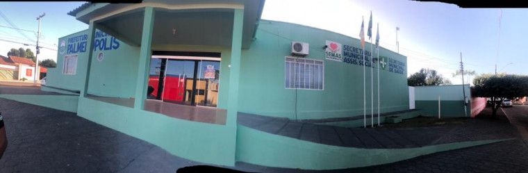 Prédio da prefeitura de Palmeirópolis reformado após trabalho dos presos.