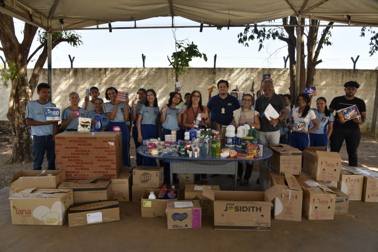 Escola arrecadou 2.917 produtos e alcançou 6.153 pontos