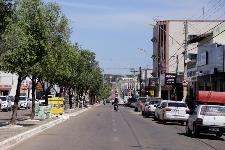 Avenida Goiás, em Gurupi