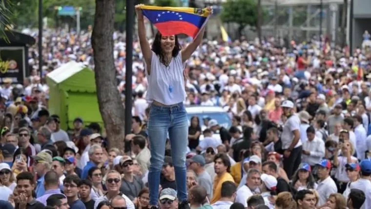Os venezuelanos chavistas que votaram na oposição: 'Até a gente se cansou'