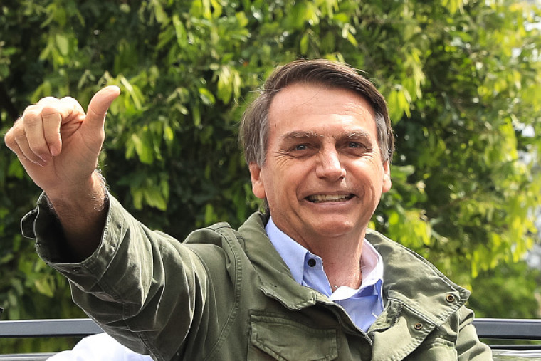 Jair Bolsonaro tomará posse no dia 1º de janeiro de 2019