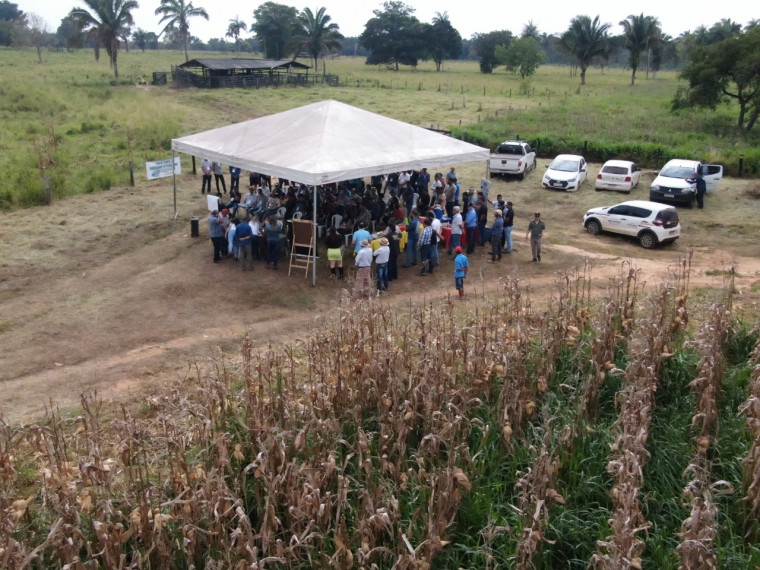 Dia de Campo reuniu mais de 120 pessoas na propriedade rural