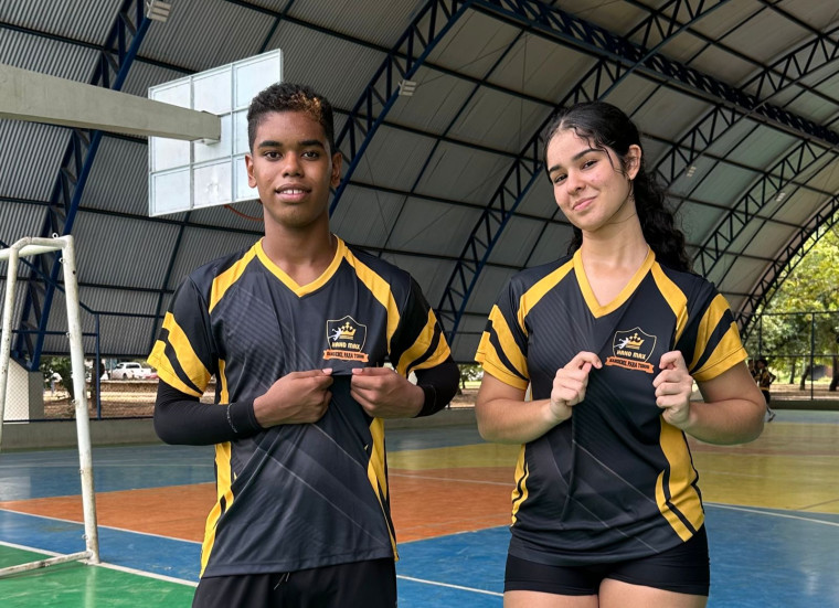 Os alunos Rodrigo e Isadora foram jogar em Maringá, Paraná
