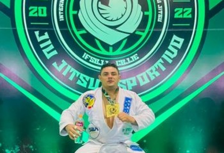 Antonio Ferrari conquistou medalha de ouro em mundial de jiu-jitsu.