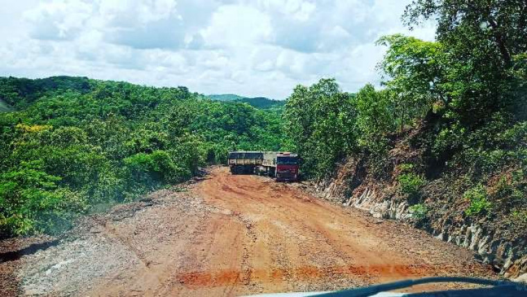 Caminhoneiros do Tocantins cobram urgência na conclusão das obras
