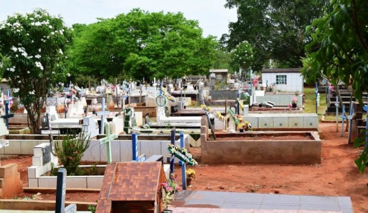 Cemitério em Araguaína