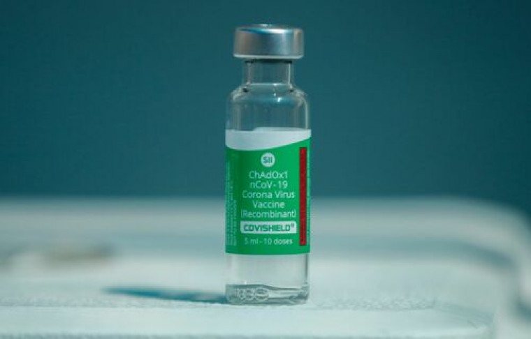 Anticorpos neutralizantes contra a variante aumentaram 2,7 vezes após dose de reforço do imunizante