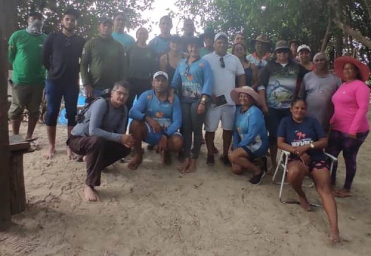 Voluntários do Naturatins, da Prefeitura de Araguacema, Colônia de Pescadores e da comunidade em geral participaram da ação