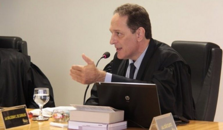 Ex-juiz eleitoral João Olinto