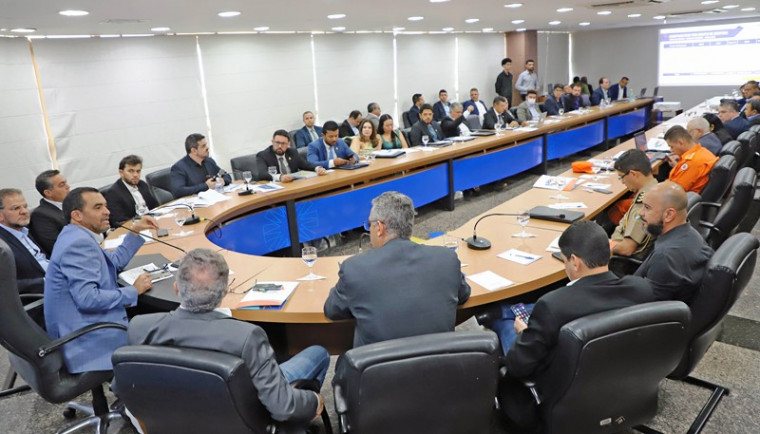 Governador Wanderlei Barbosa apresentou para os secretários o plano orçamentário da gestão