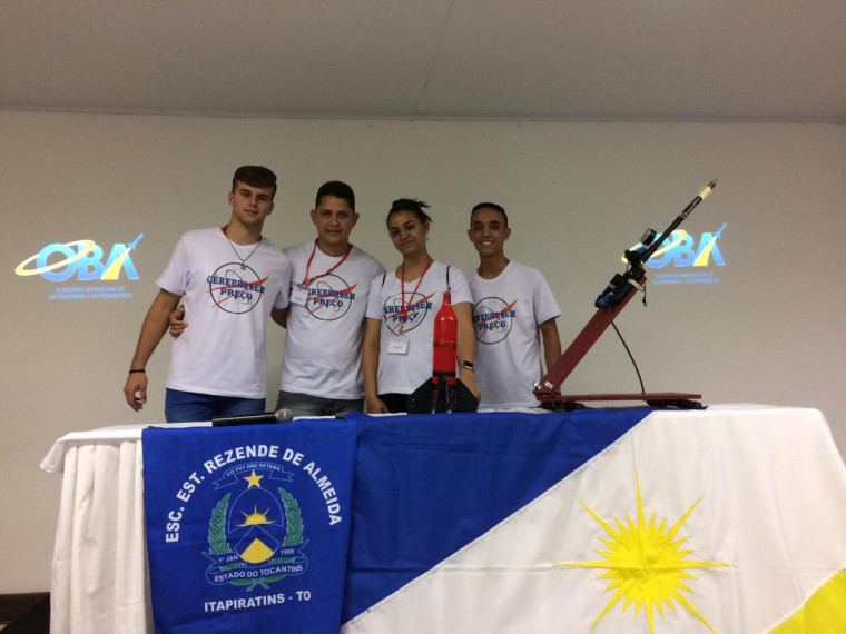 Equipe vencedora da 13ª Edição da Mostra Brasileira de Foguetes, realizada durante a Jornada de Foguetes 2019