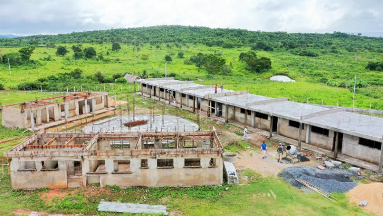 Escola que está sendo construída