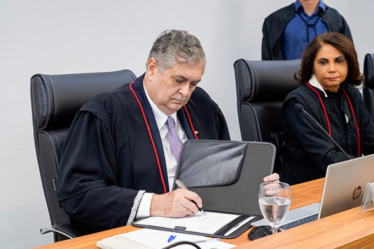 Marcos Luciano Bignotti foi reconduzido ao cargo de ouvidor do MPTO.