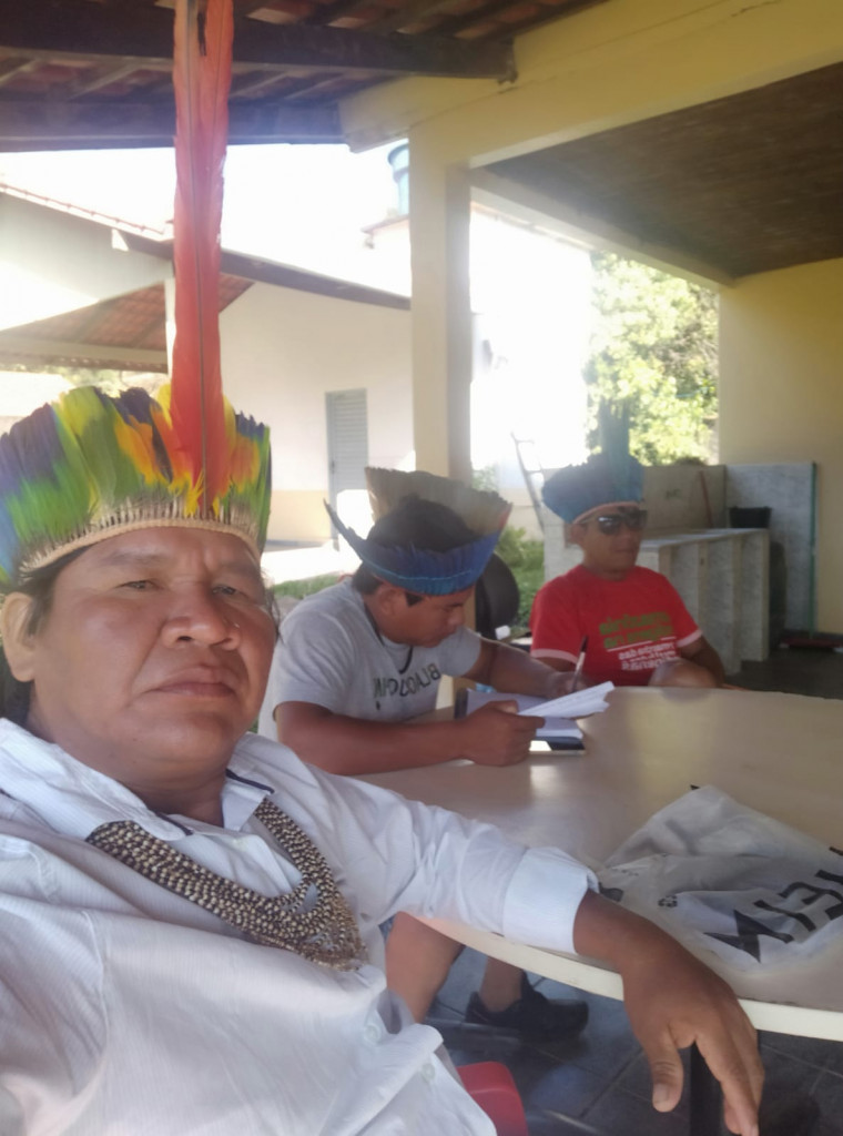 Reunião das lideranças indígenas para falar sobre o comportamento do coordenador da Funai.