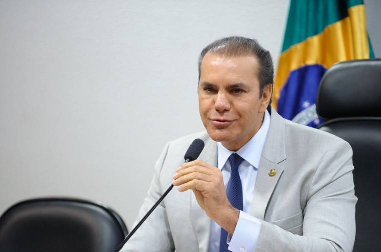 Empresário Ataídes Oliveira